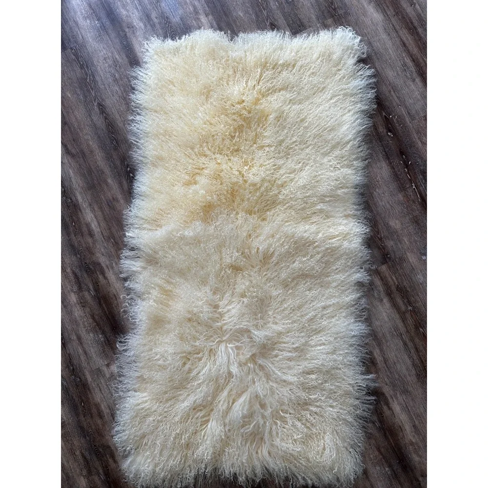 Sheepskin shearling rug Fluffy White Long Hair Tibetan Fur 25x52